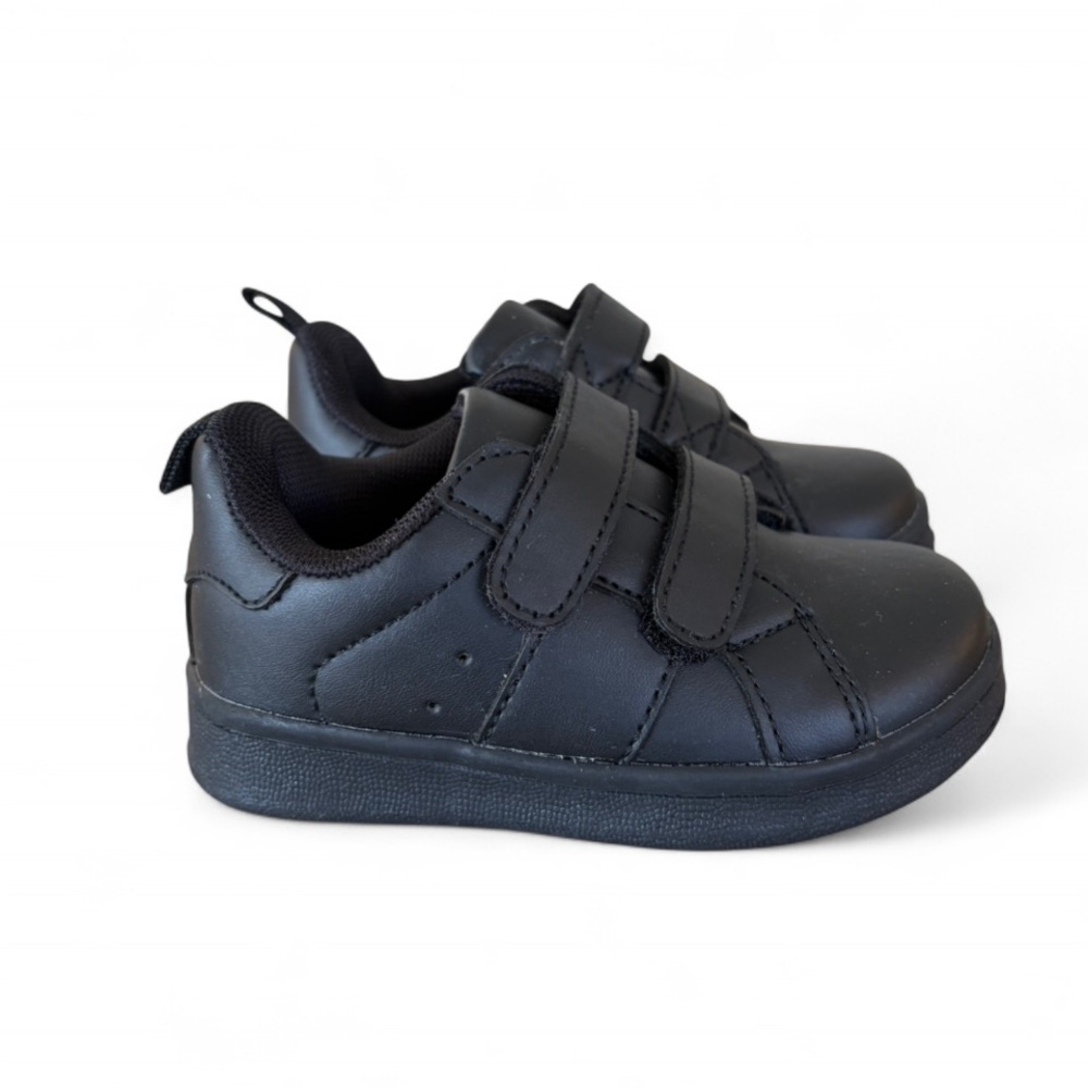 Tag Kids Black Sneakers